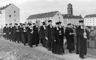 Einzug der liturgischen Geräte