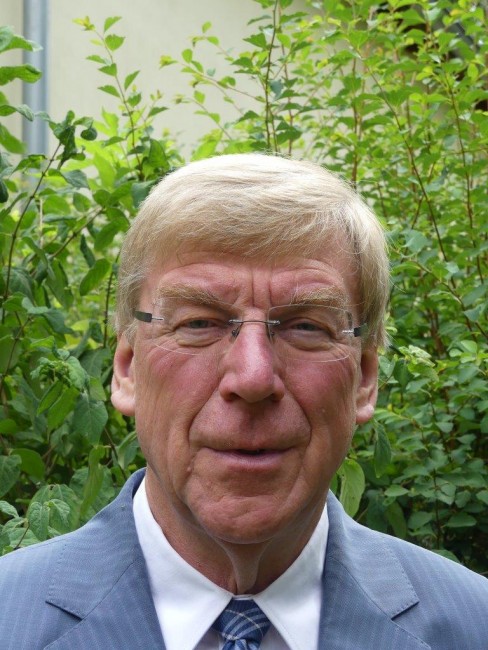 Dr. Hartmut Rumpf